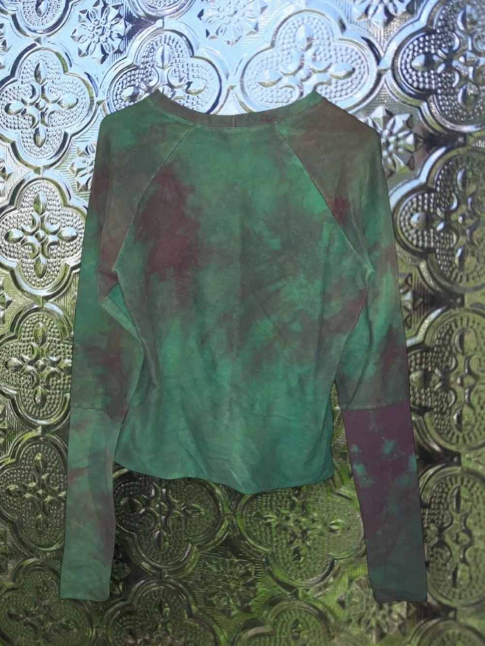 Dark Wilds Handmade Women’s Green Tie-Dye Long Sleeve Top